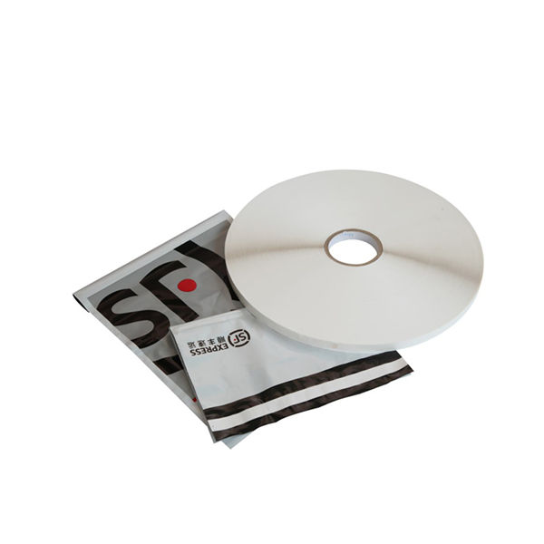 សន្លឹកដេរភ្ជាប់កាវបិទ